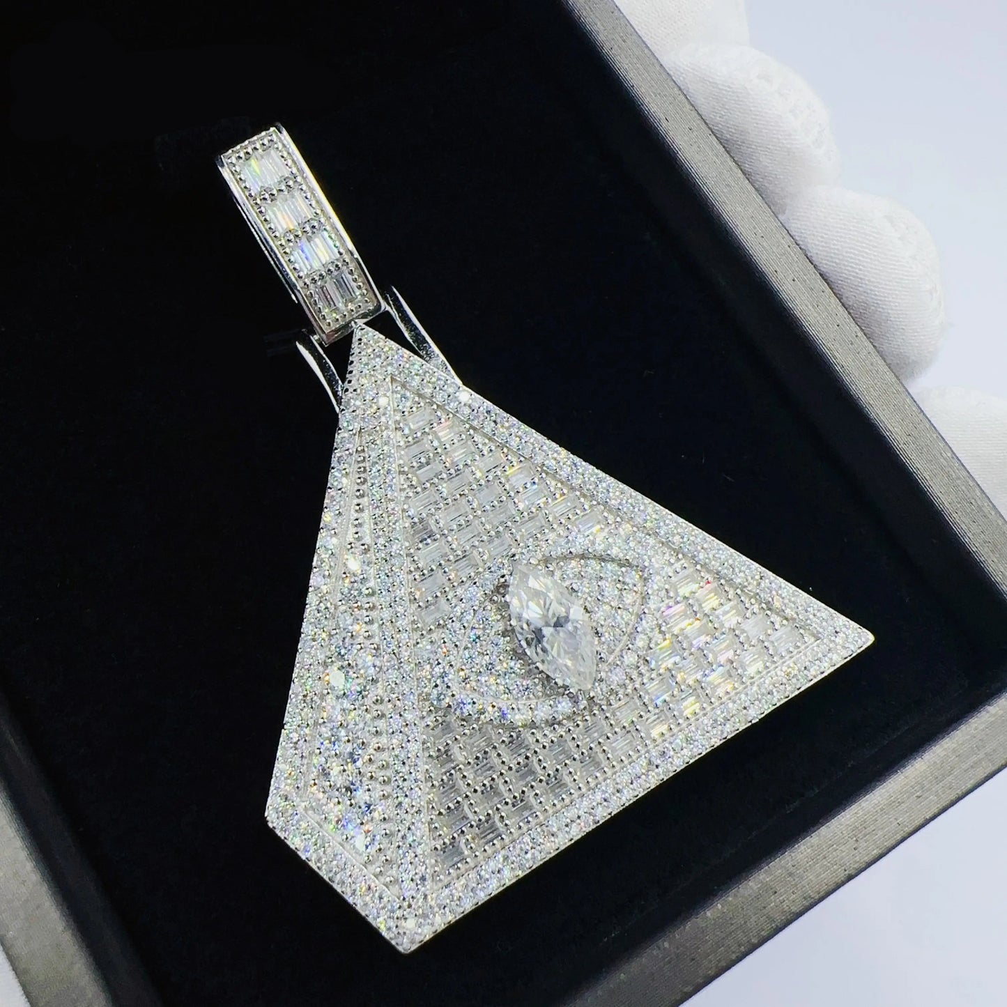 illuminati Pendant - VVS1 Moissanite - S925 Silver (MADE TO ORDER)